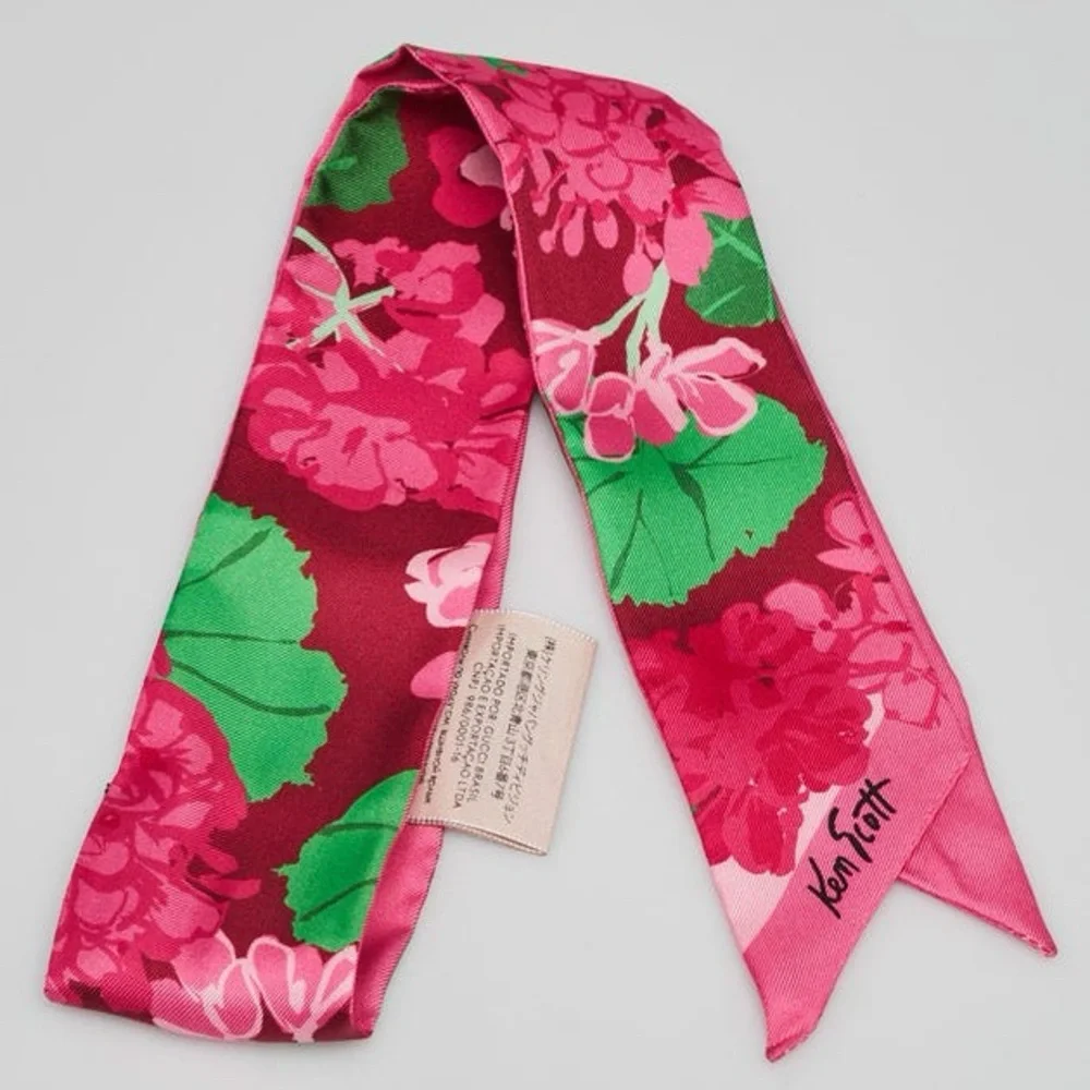 Gucci Ken Scott Silk Twilly Neck Scarf